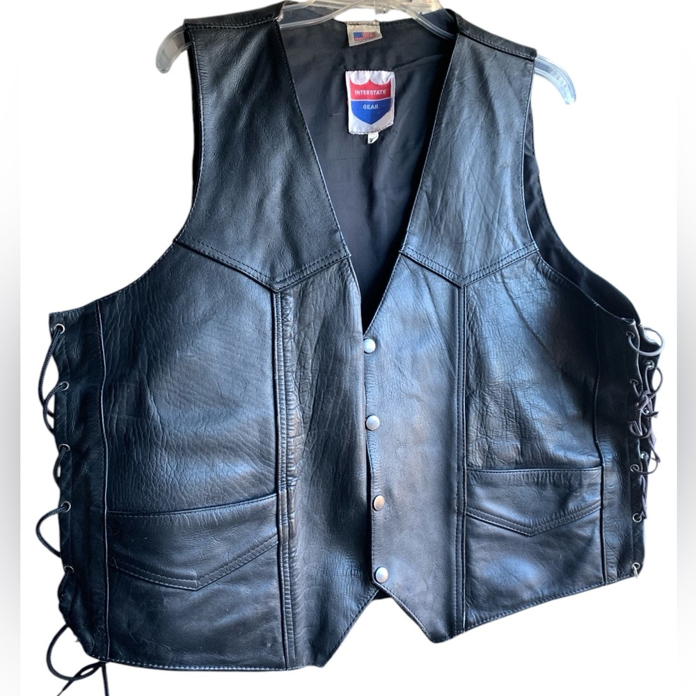 Vintage INTERSTATE GEAR Mens Black Leather Vest Vietnam Airborne War Patches